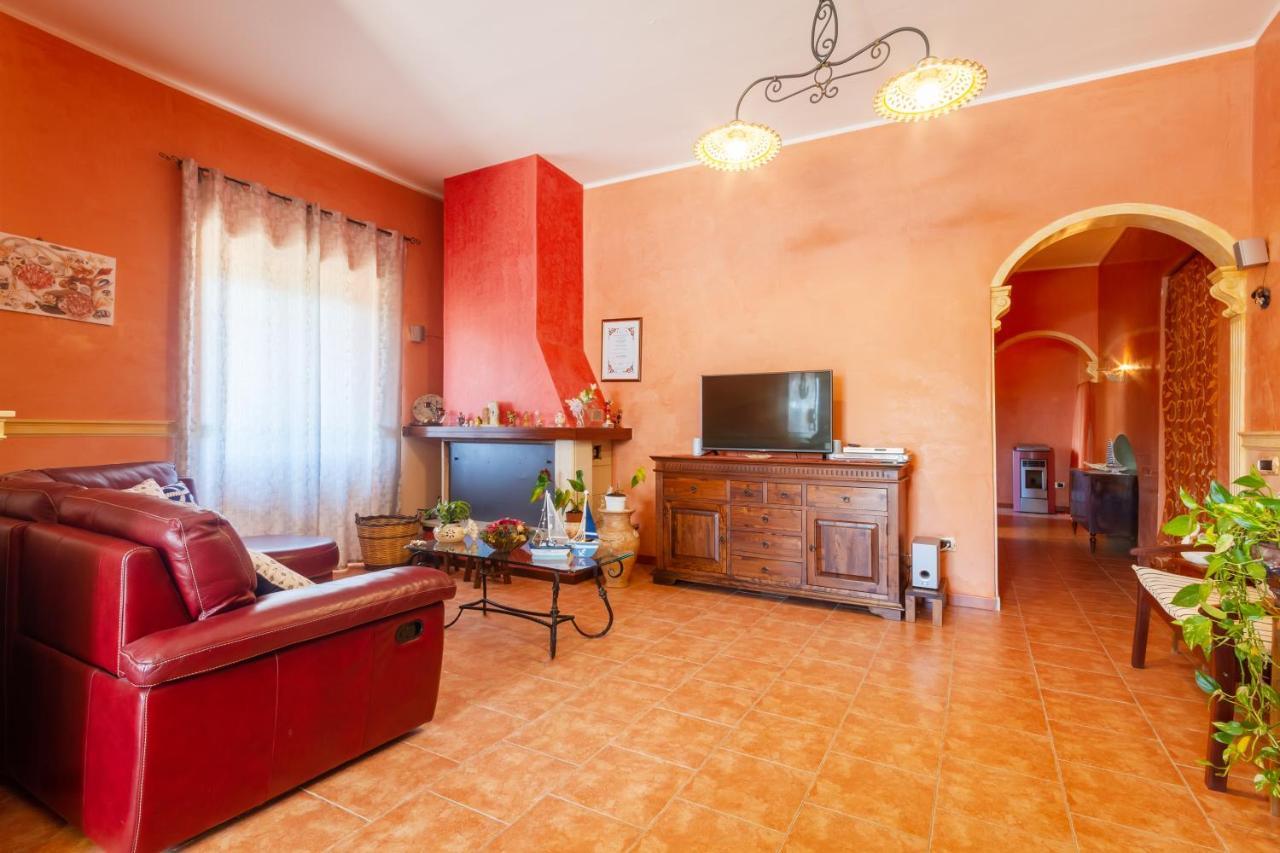 Air-Conditioned Villa In Porto Cesareo With Parking And Bicycles Eksteriør billede