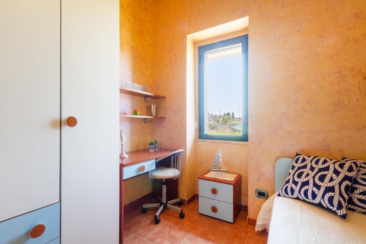 Air-Conditioned Villa In Porto Cesareo With Parking And Bicycles Eksteriør billede
