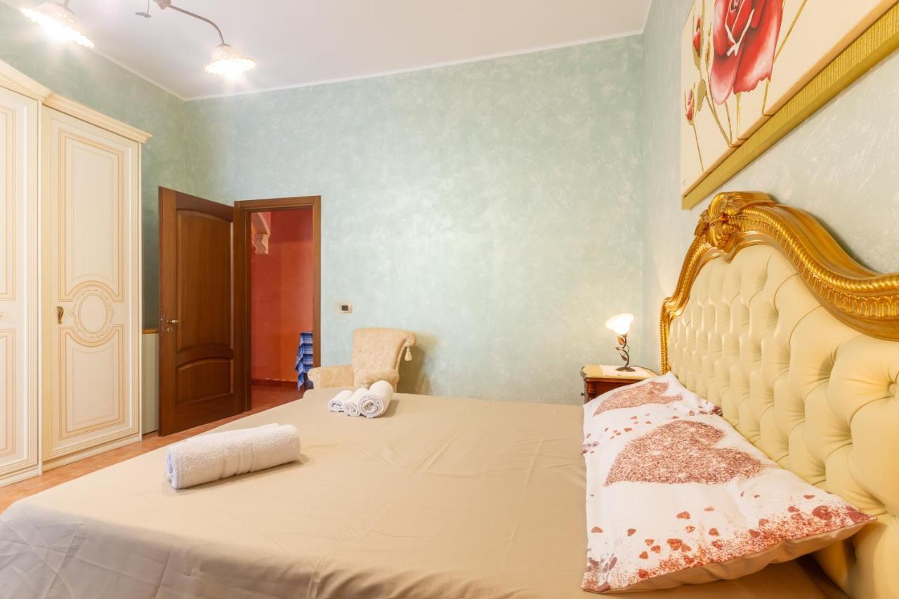 Air-Conditioned Villa In Porto Cesareo With Parking And Bicycles Eksteriør billede
